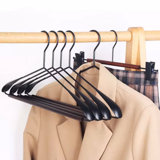 Shenone Wholesale Custom Adults Wooden Cloth Suit Coat Hanger White Hangers